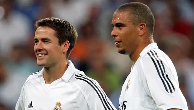 虽然表现顽 虽然表现顽